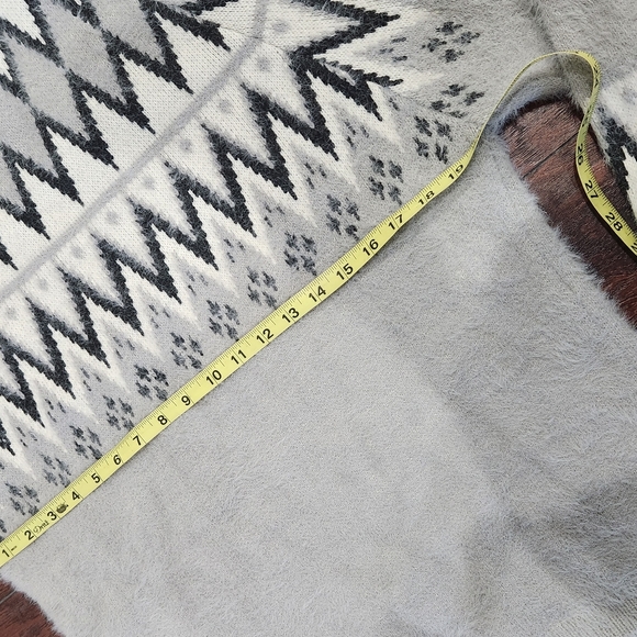 Diamond Turtleneck Ultra Soft SWEATER ✨️ - Picture 6 of 9